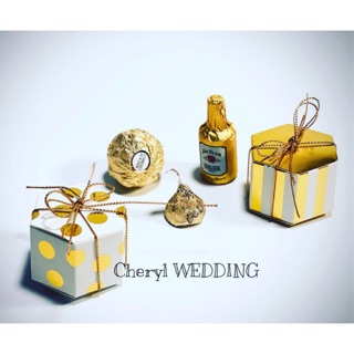 Set 10 hộp quà cưới lục giác nhũ vàng kèm nơ