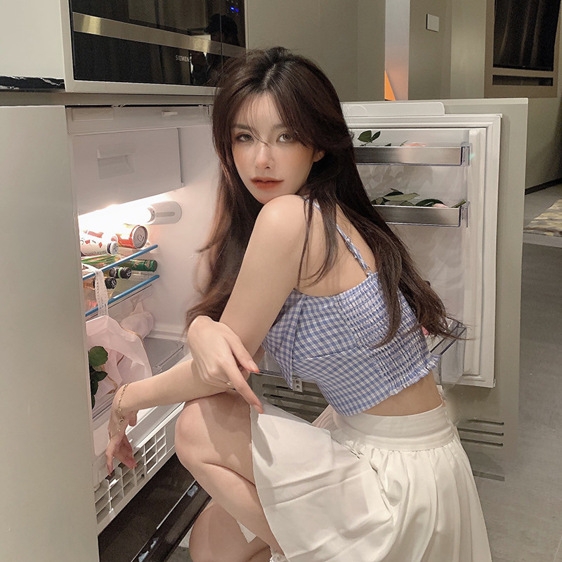 Áo croptop hai dây quyến rũ thoải mái dành cho nữ