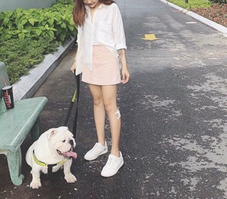Áo sơ mi trắng oversize