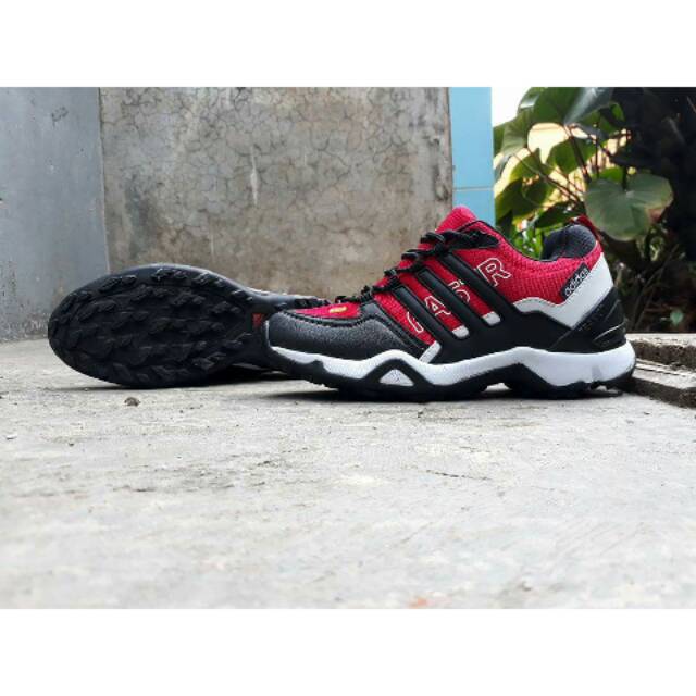 Giày Thể Thao Adidas Terrex Faster Nhập Khẩu Từ Việt Nam