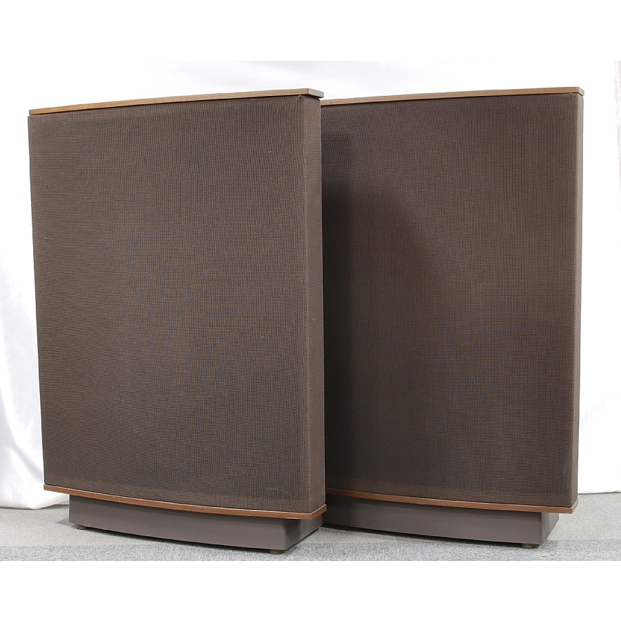 Loa Mỹ QUAD ESL63 bh 3 tháng giá 15 triệu