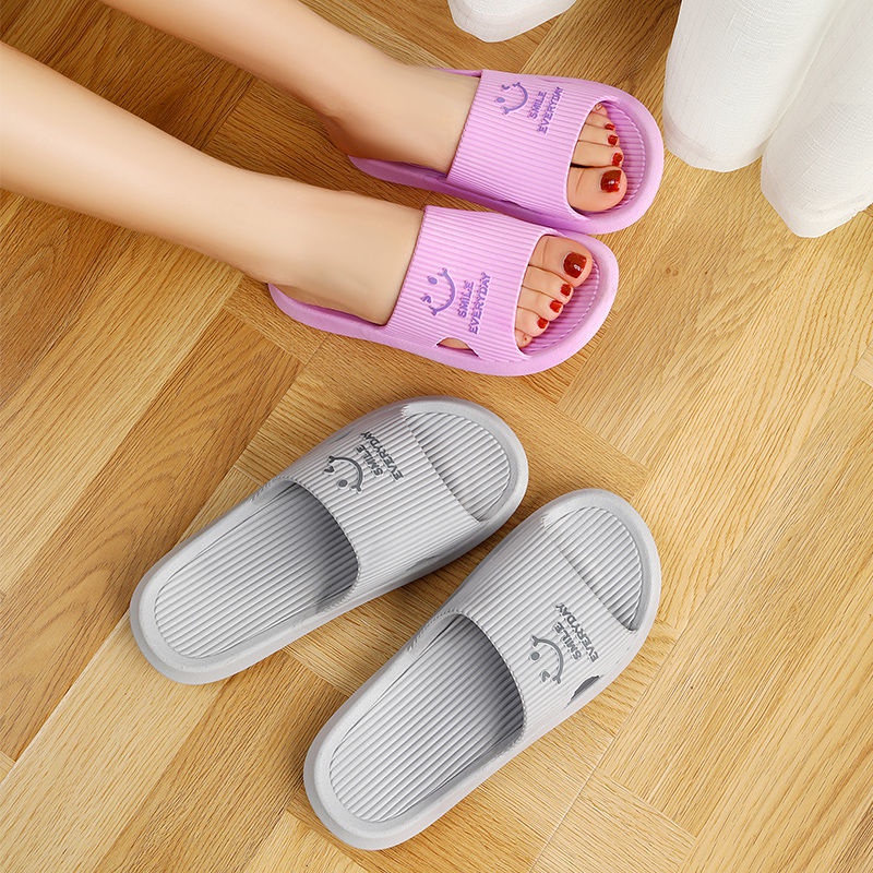Oeggeo shop Dép Đi Trong Nhà Tắm Chống Trượt Không Thấm Nước Hình Mặt Cười Cho Nam Và Nữ