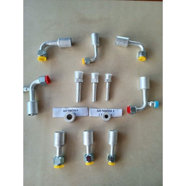 Co ren ngoài,co có đầu nạp ga