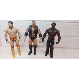 (5 tặng 1)MÔ HÌNH ĐÔ VẬT WWE GIÁ RẺ T49 (NOBOX)