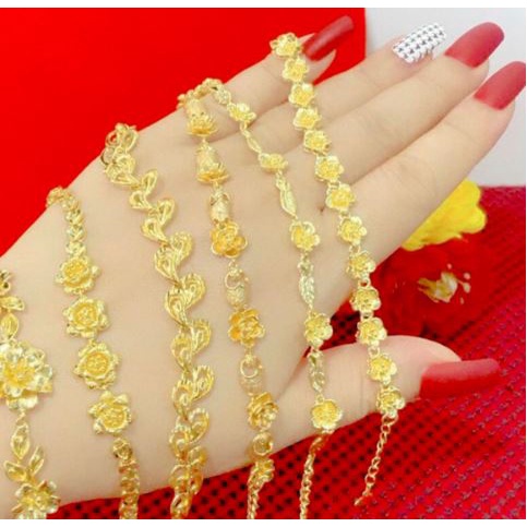 Lắc tay hoa mai bé