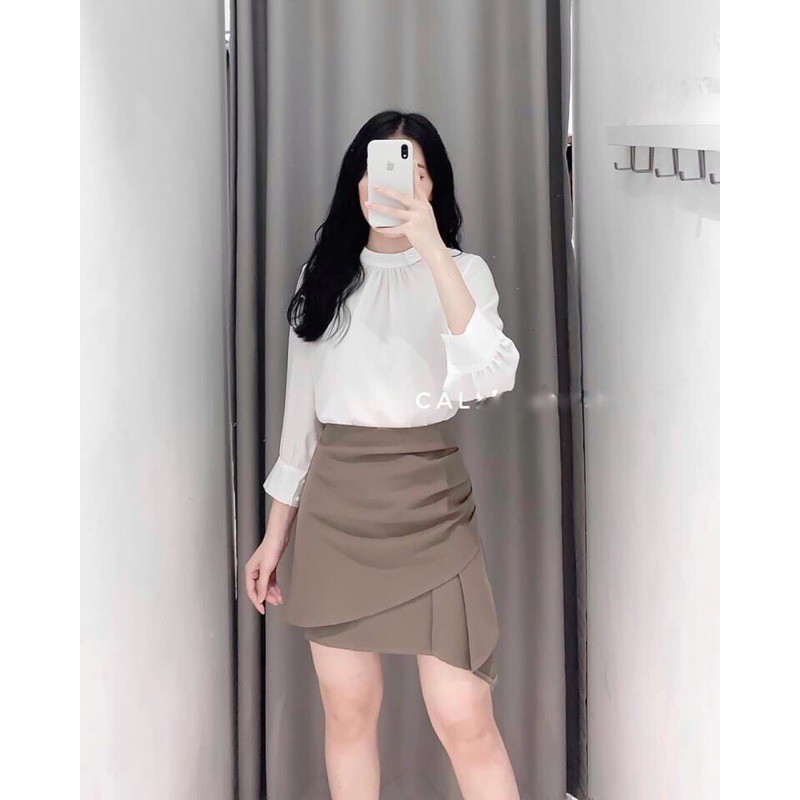 Chân váy ngắn nhún bèo chất tuyết mưa