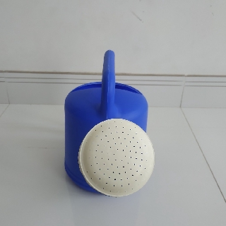 Bình Tưới Cây 5 Lít Cầm Tay