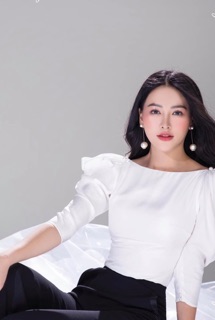 Áo sơ mi tay bồng