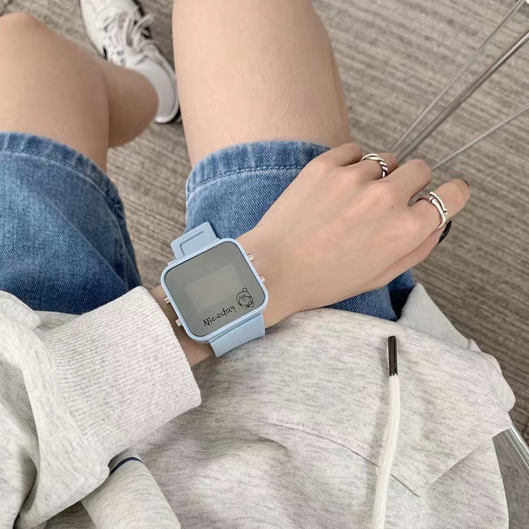 Đồng Hồ Đeo Tay Điện Tử Mặt Vuông Màu Sắc Ngọt Ngào Phong Cách Hàn Quốc Cho Nam Và Nữ