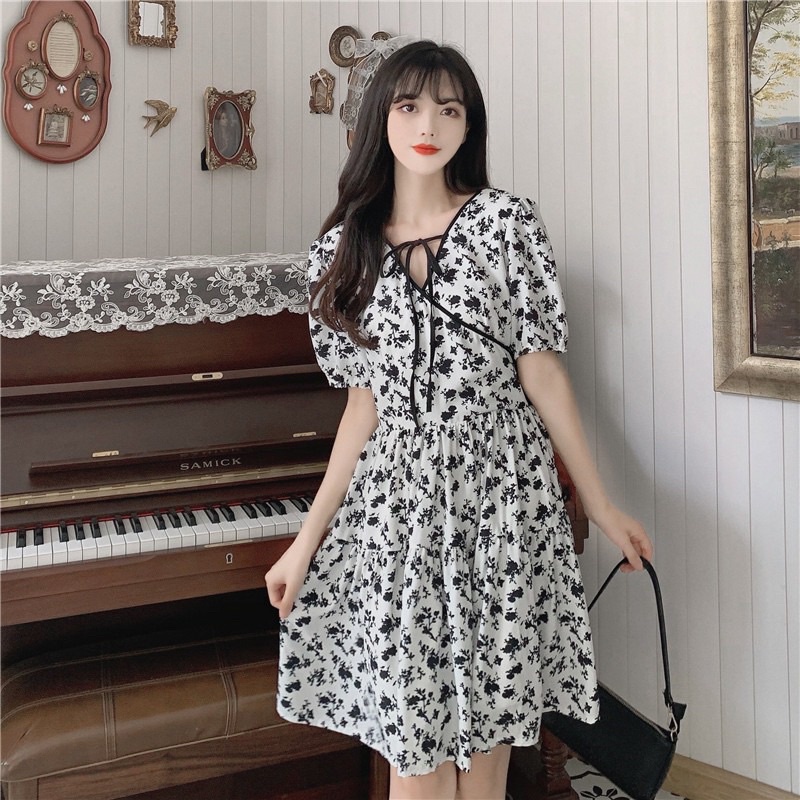 Váy hoa nhí tiểu thư cổ chữ V ulzzang phong cách retro họa tiết cá tính chất liệu cao cấp