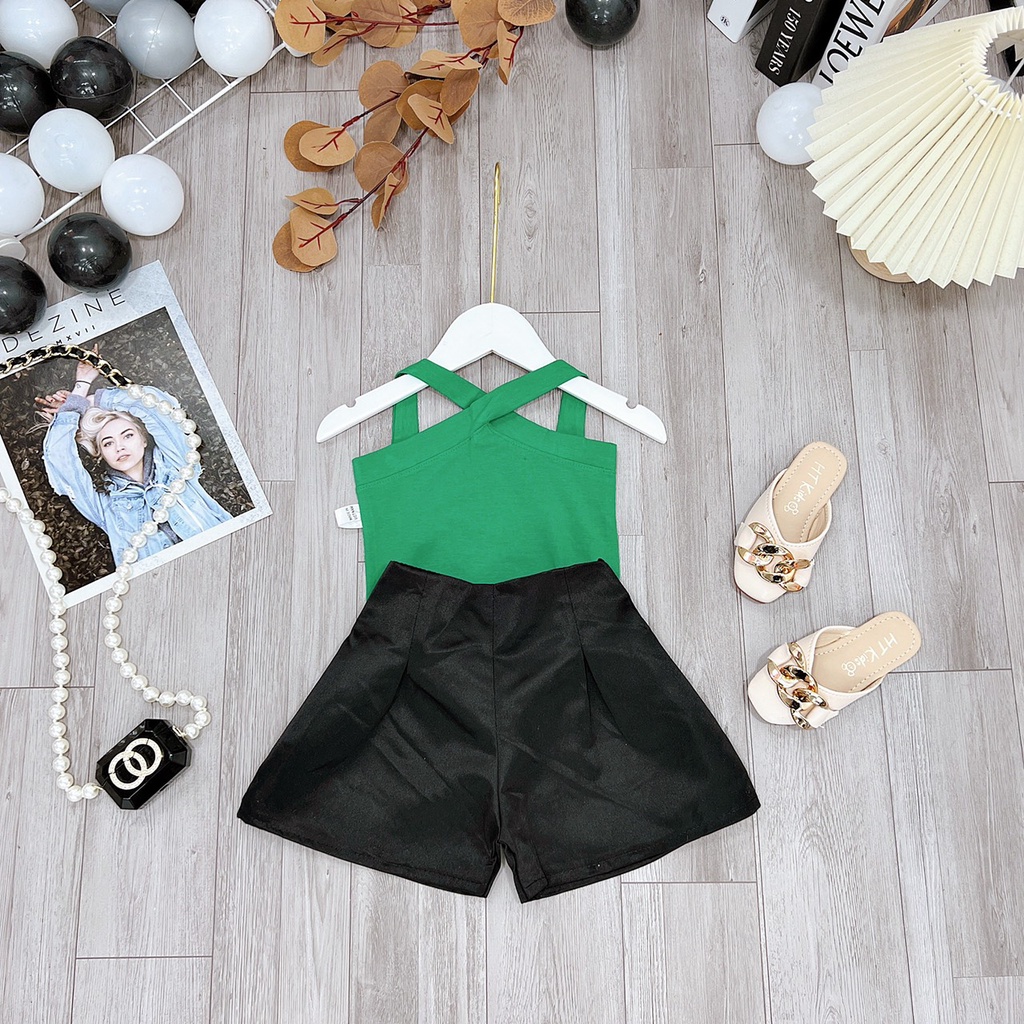 Set áo cổ chéo quần đen bé gái