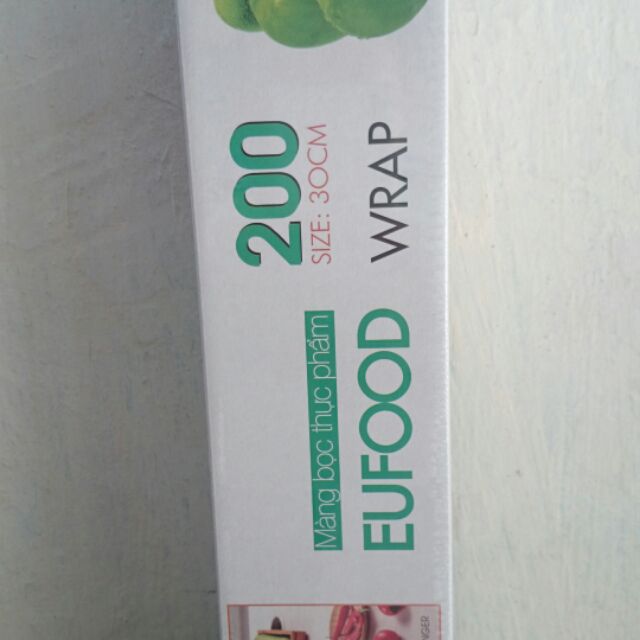 Màng bọc thực phẩm Eufood Wrap 200 ((KT 30cmx60m)