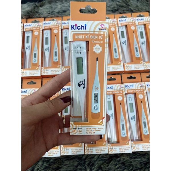 Nhiệt kế điện tử Kichi tiện lợi an toàn cho bé