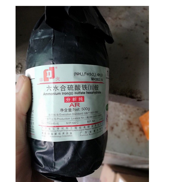 Ammonium iron(Ⅱ) sulfate hexahydrate CAS 7783-85-9 (NH4)2Fe(SO4)2 lọ 500g