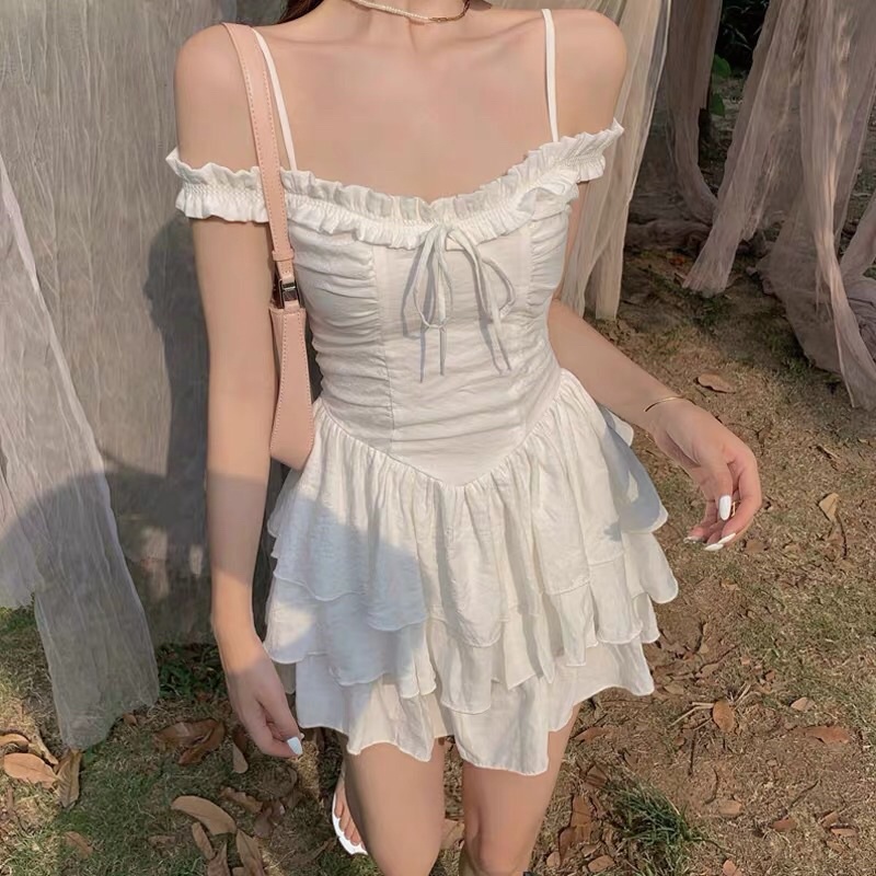 Váy 2 dây trễ vai 2 tầng nhẹ nhàng cho mùa hè 2022