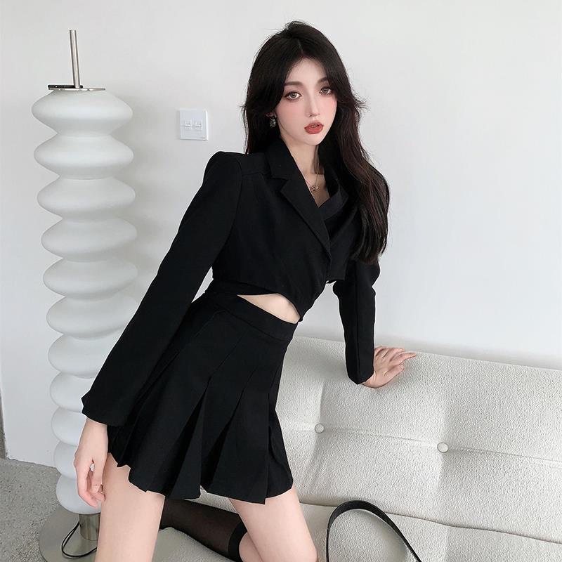 ℗☢☈Áo khoác màu đen thiết kế đan chéo thời trang cho nữ | BigBuy360 - bigbuy360.vn