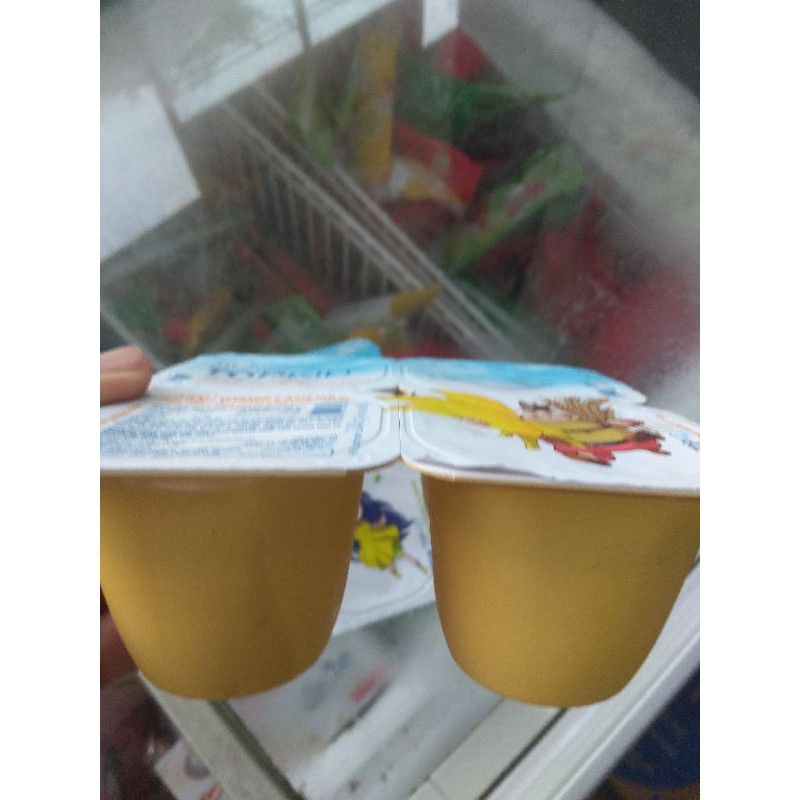 Vỉ 4 hộp sữa chua ăn Topkid TH True Yogurt