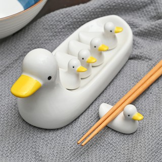 Đũa ăn bằng gốm sứ hình chú vịt dễ thương