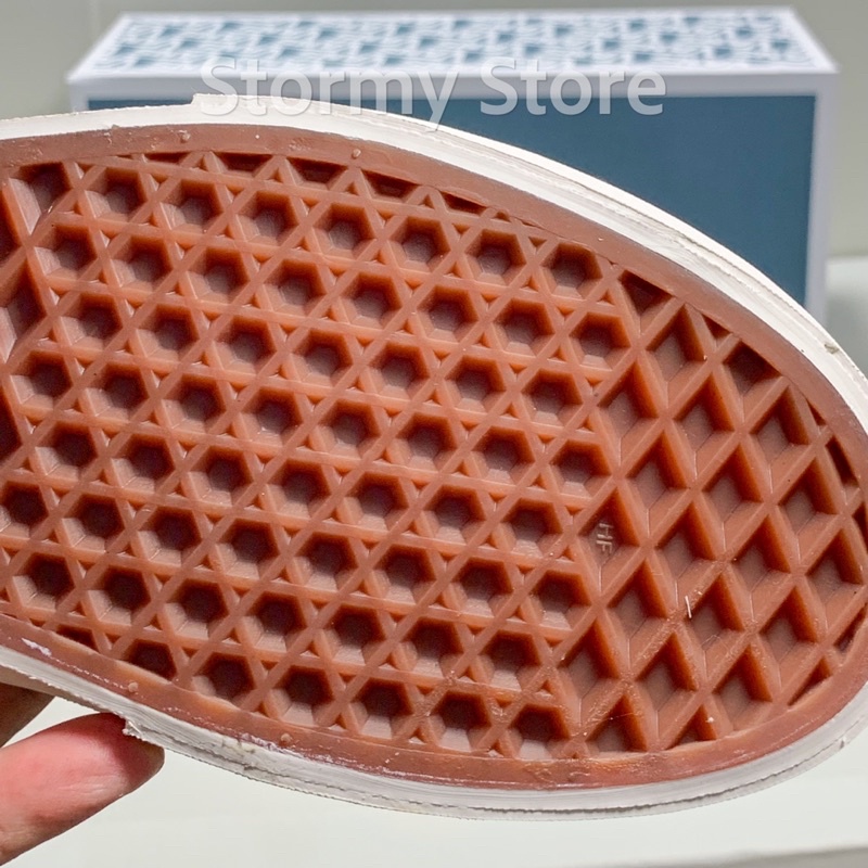 Giày  Đen Classic Thắt Dây Thể Thao Nam Nữ chuẩn 1:1