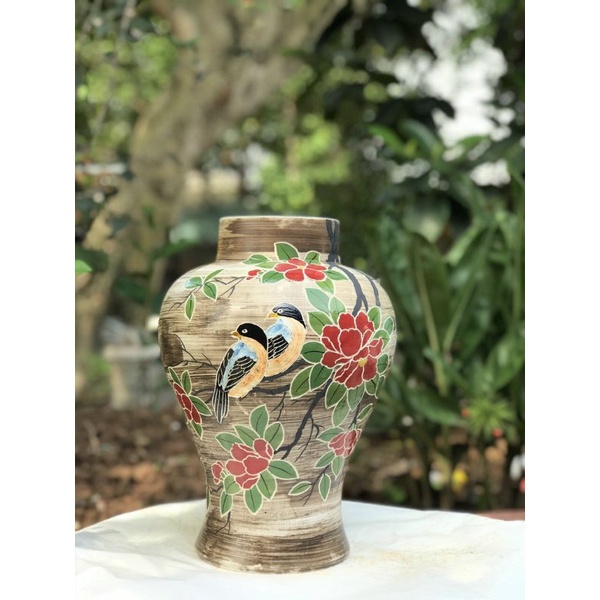 LỌ HOA DÁNG THON MEN LAM VẼ TAY HOA DÂY H30Cm ×M11cm.