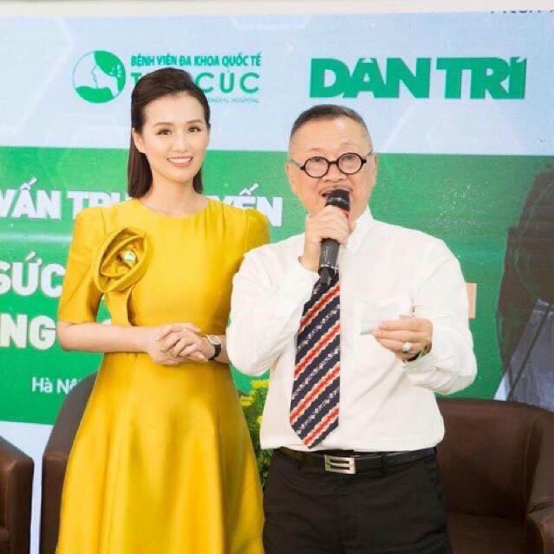 ĐẦM XOÈ TAY PHỒNG KẾT HOA HỒNG