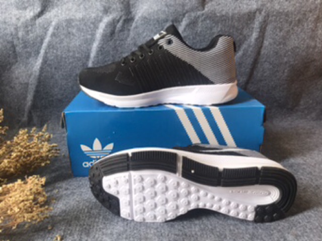 Giày sneackers phong cách (free ship nội thành) | BigBuy360 - bigbuy360.vn