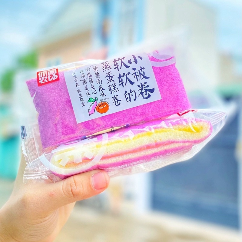 1 cái Bánh bông lan dài cuộn kem 6 vị trà xanh/socola/việt quất/phô mai cá hồi/trà sữa phô mai 77gram/cái