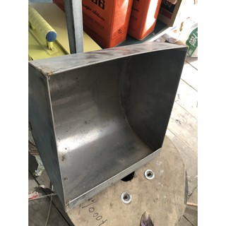 Máng lợn hình gầu bền đẹp , inox 430