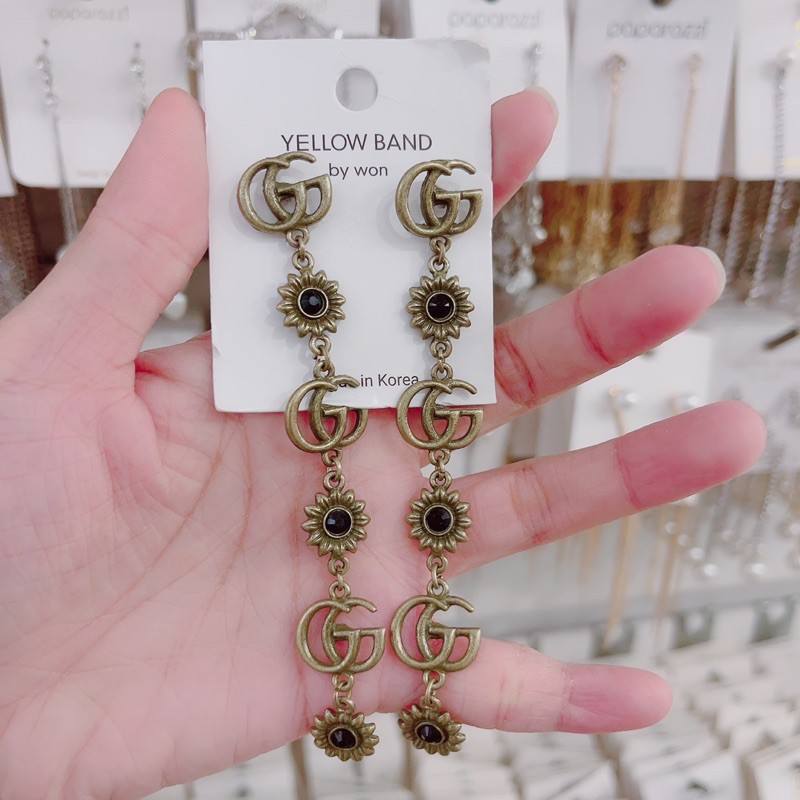 Bông  tai thương hiệu 1 mẫu mã đa dạng