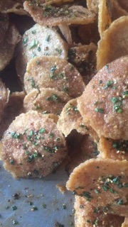20 gói cơm cháy chiên mắm