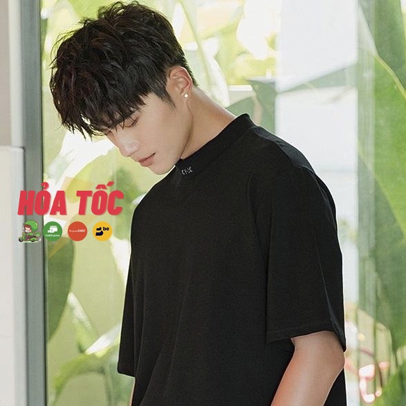 Áo thun form rộng cổ bo chữ CHIC thêu màu ĐEN