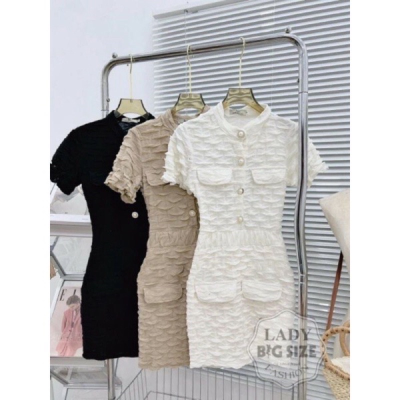 Váy body cổ đứng thun sóng cúc Ngọc