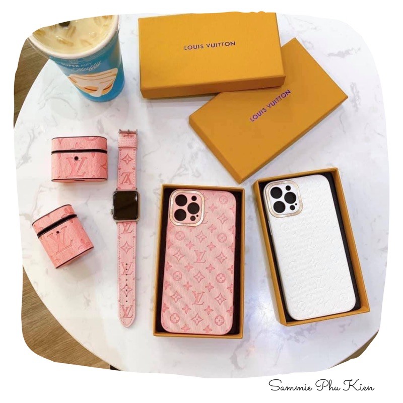 Lv viền camera dập nổi sang trọng | BigBuy360 - bigbuy360.vn