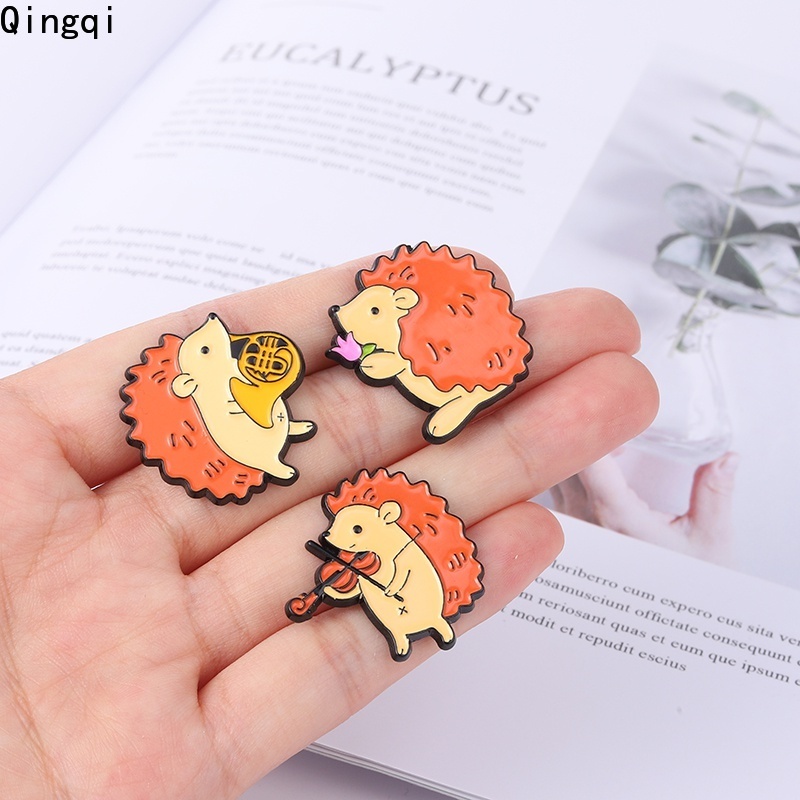 Trâm cài áo MISS ZOE hình nhím hoạt hình dễ thương