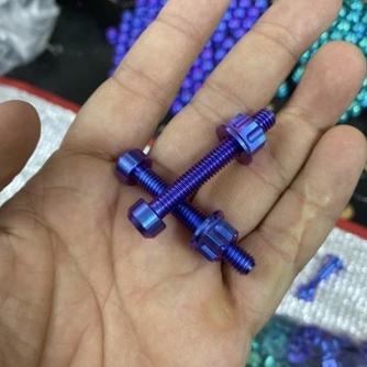 Bộ ốc, tán GR5 xỏ gác chân, ốc che két nước, ốc gù tay lái
