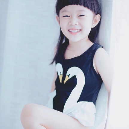 Bộ Đồ Bơi Một Mảnh In Hình Hồng Hạc + Mũ Bơi Thời Trang Mùa Xuân Cho Bé Gái