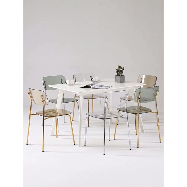 Ghế tựa lưng thư giãn acrylic trong suốt phong cách hiện đại