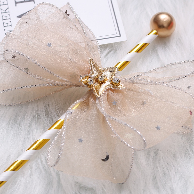 Phụ Kiện Trang Trí Bánh Kem Sinh Nhật Hình Hoạt Hình Thắt Nơ Dễ Thương