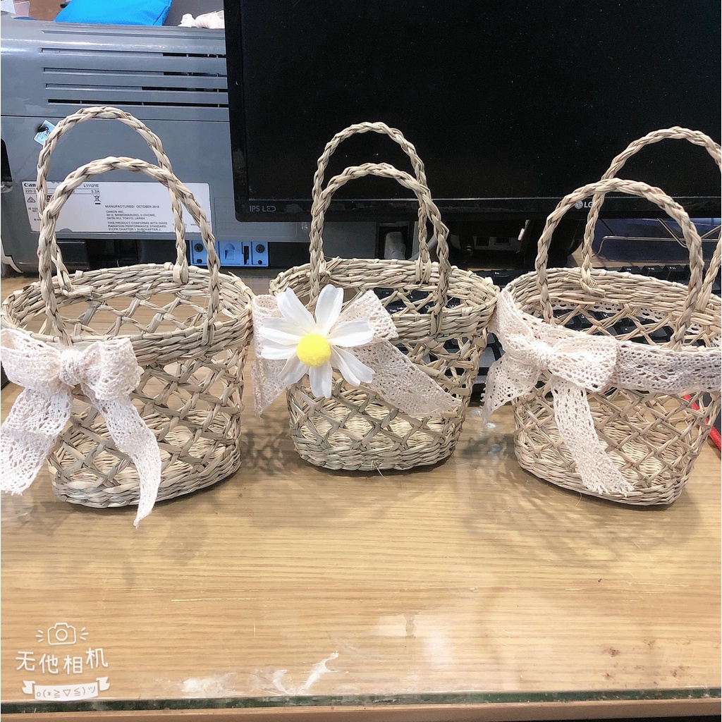 Túi giỏ cói handmade nơ, hoa cúc cho mẹ và bé sống ảo đi du lịch, đi biển cực xinh size 12cm an toàn cho da bé