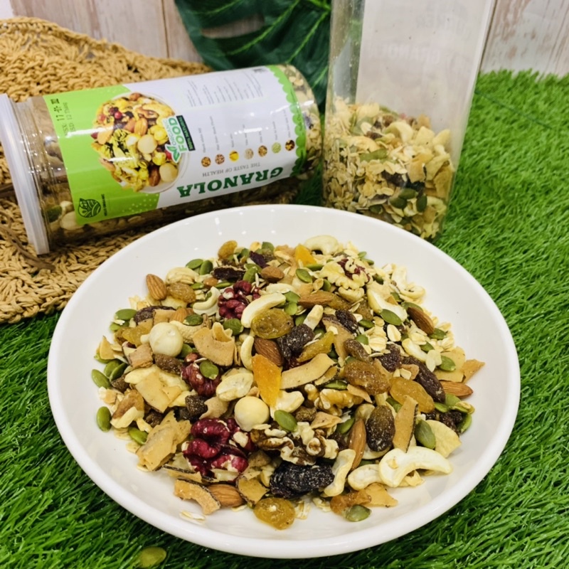 Granola ăn kiêng siêu hạt mix 10 loại hạt macca, dâu tây, óc chó, ngũ cốc hạt giảm cân ăn sáng hiệu quả- Hello organic