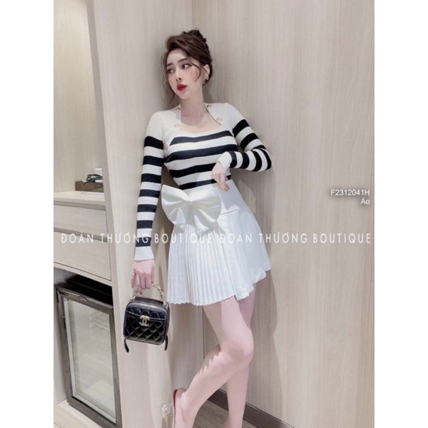 Áo len cổ vuông xéo đính khuy hai bên tay dài hàng Quảng Châu
