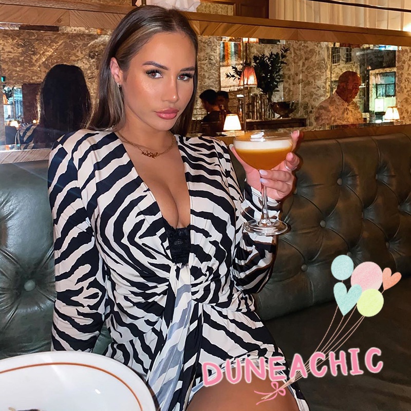 Đầm Tay Dài Cổ Chữ V Khoét Sâu Họa Tiết Ngựa Vằn Quyến Rũ Cho Nữ