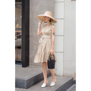 AMBER - Đầm cổ tim Elys