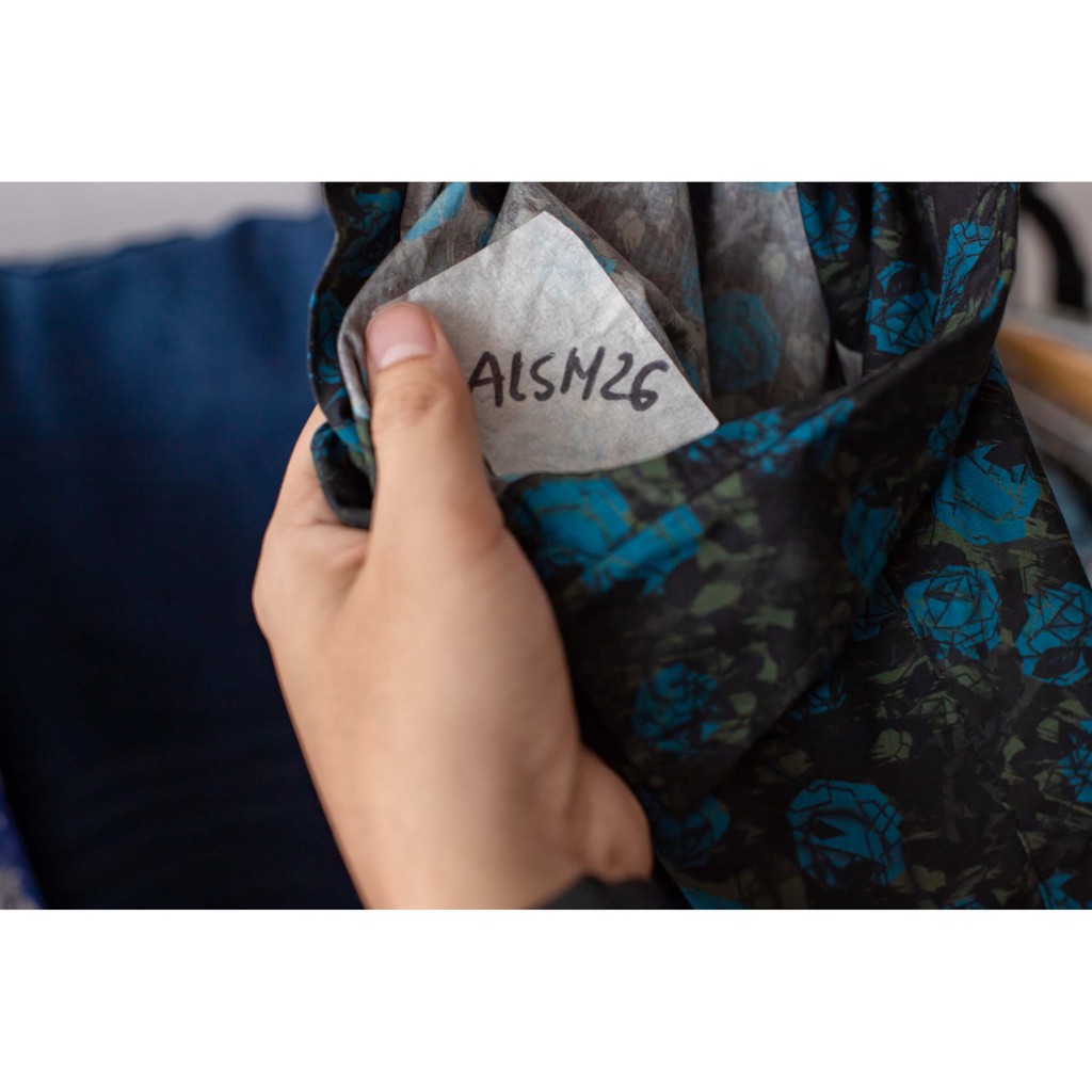 Áo sơ mi nam Aristino họa tiết hoa hồng trẻ trung, thời thượng - ALSM2609