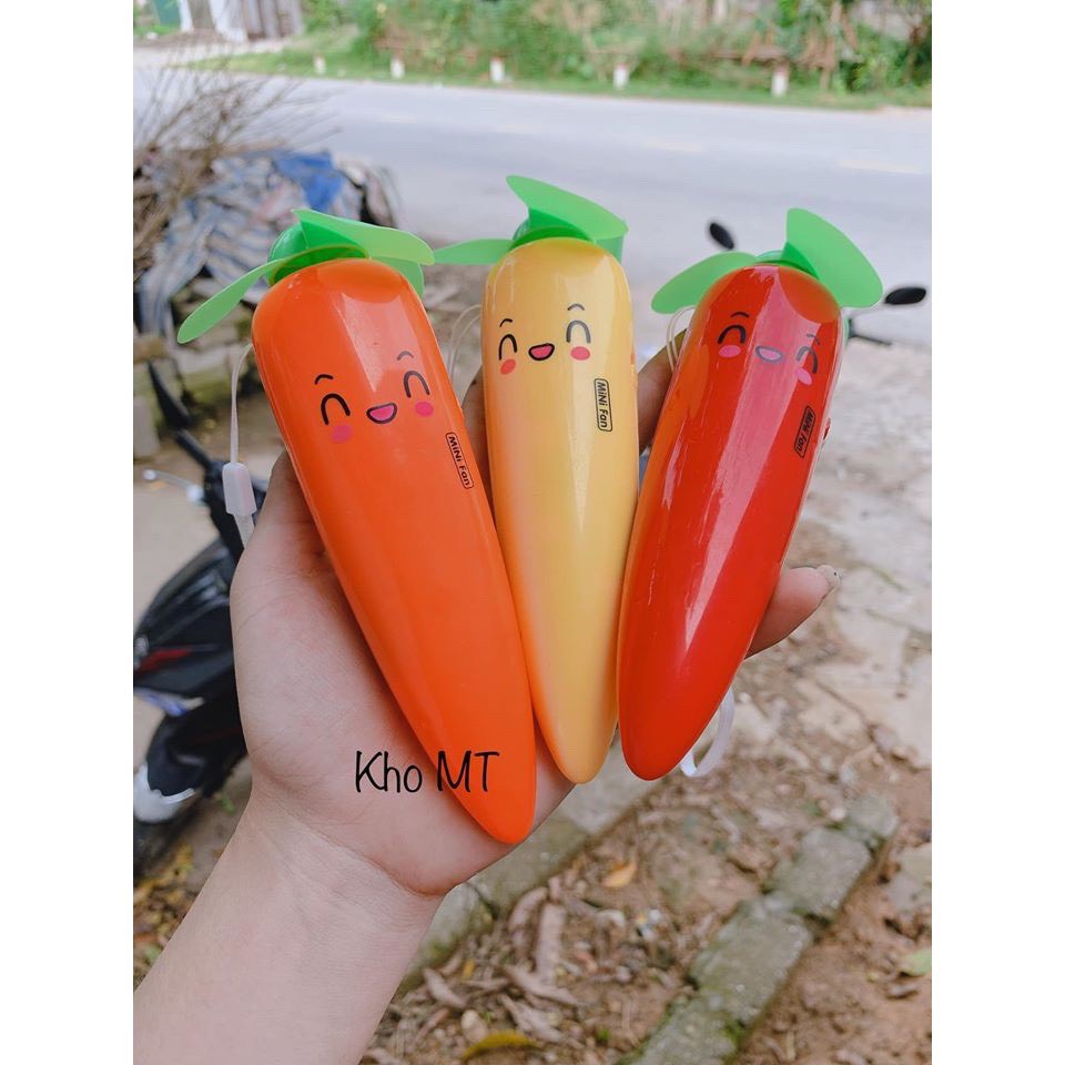Quạt cầm tay cà rốt