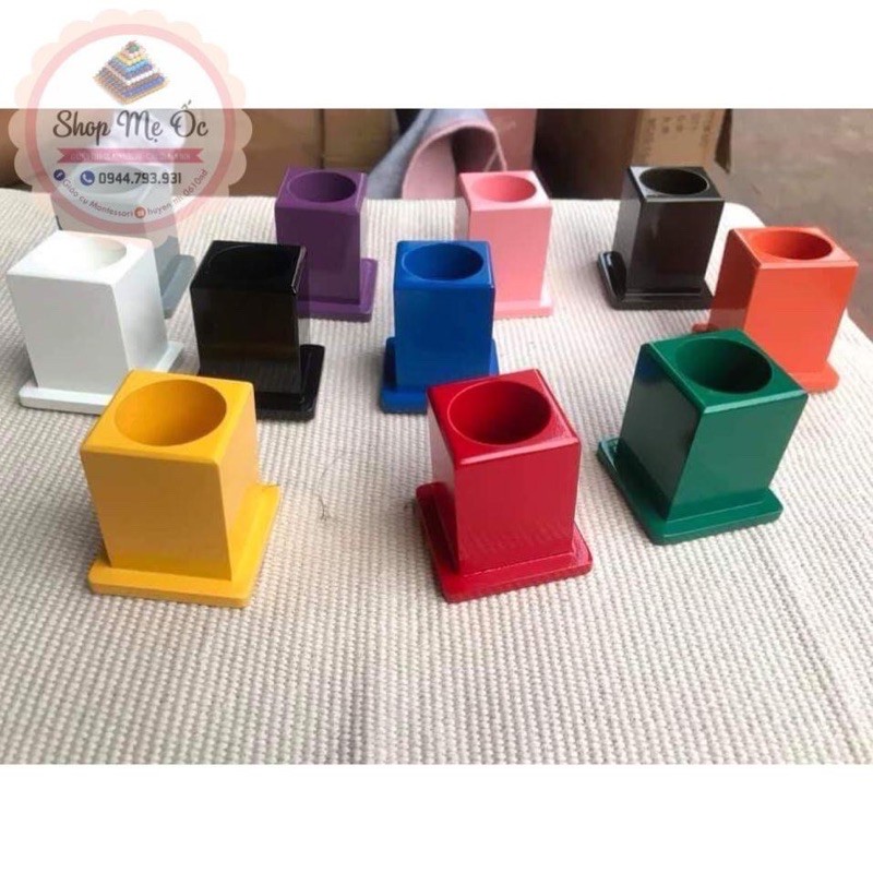 Giáo cụ Montessori - 11 ống màu đựng bút (SET OF 11 COLORED PENCIL HOLDERS)