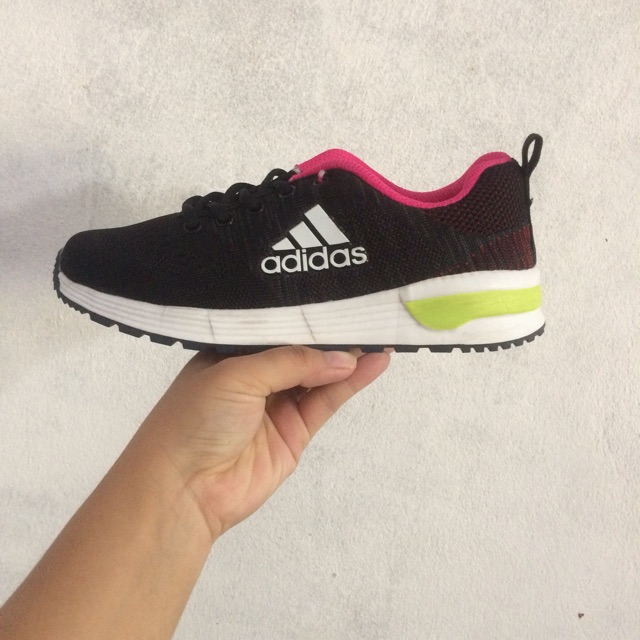 Giày nữ adidas