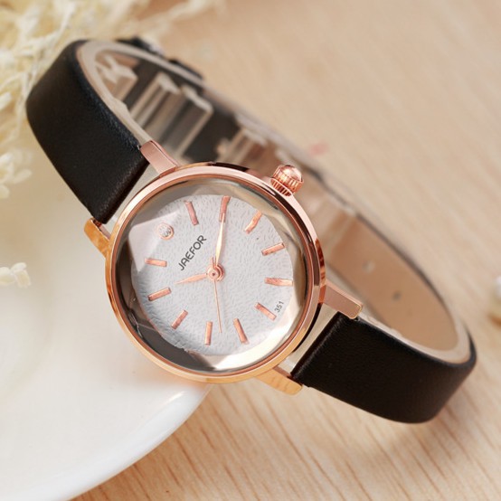 (XU HƯỚNG 2018) Đồng hồ nữ dây da JAEFOR KOREA mặt kim cương cao cấp + Tặng kèm pin