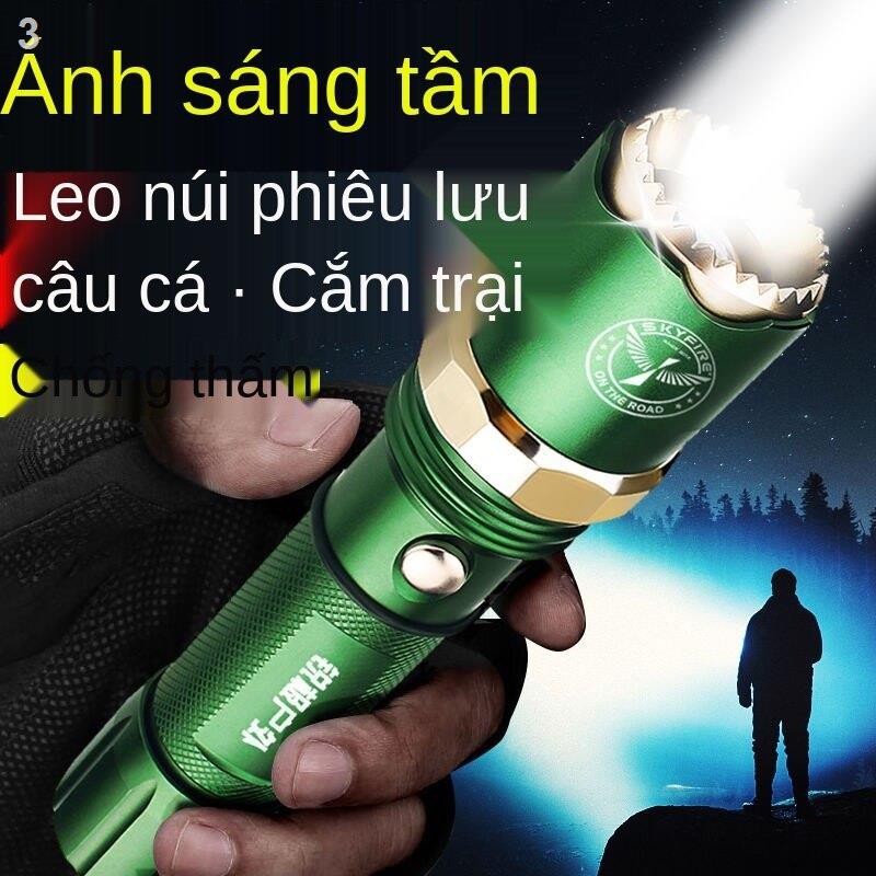 Lực lượng đặc biệt đèn pin ánh sáng sạc tầm xa siêu tự vệ hộ gia đình đa chức năng ngoài trời không thấm nước và