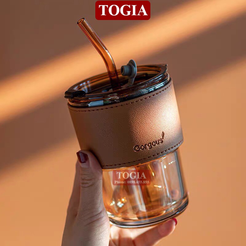 Cốc Thủy Tinh - Ly Coffe, Ly Trà Màu Hổ Phách Bọc Da Chịu Nhiệt Có Nắp Và Tặng Kèm Ống Hút Tiện Lợi 450ml TOGIA